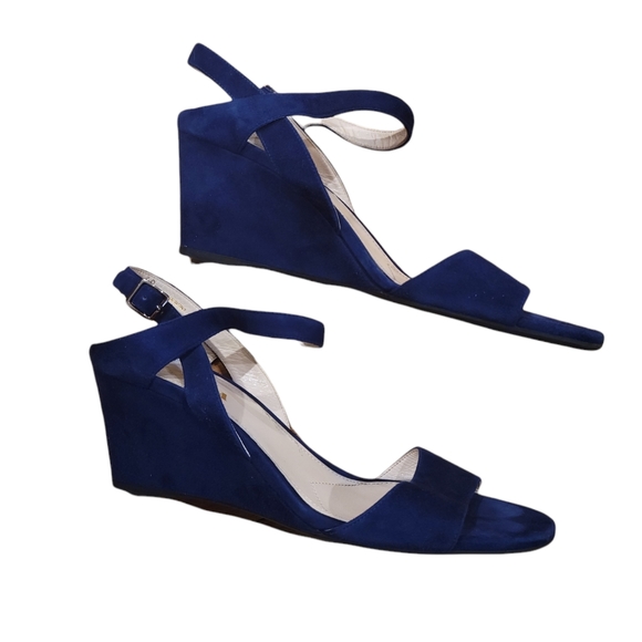 Authentic Prada blue suede sandals with wedge platform and ankle strap - Picture 4 of 11
